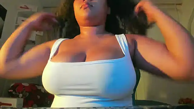 Lunastar02 online show from September 2025 12:59:01 AM