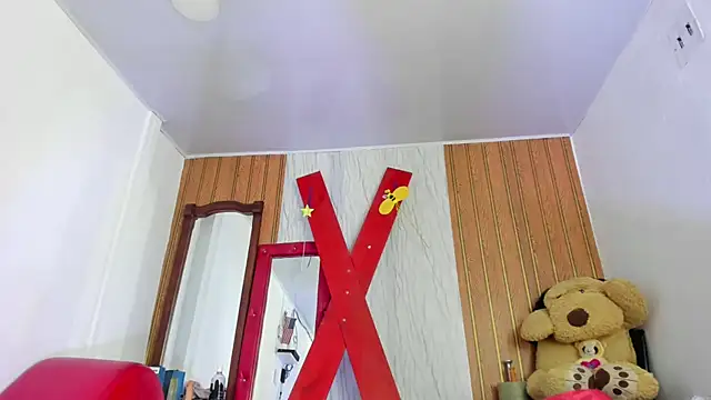 Lunastar02 online show from April 2026 01:59:02 PM