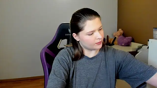 TinniAngel online show from March 2025 06:11:01 PM