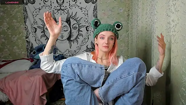 Cutie Adelia online show from January 2025 10:02:01 PM