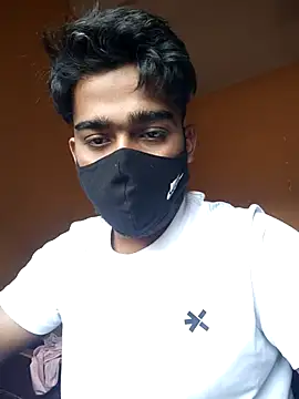 Snapshot of Love_birdss chatting on March 2025 07:51:01 AM Love birdss online show from March 2025 07:51:01 AM