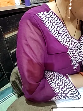 Diya 143 online show from April 2026 06:10:01 PM