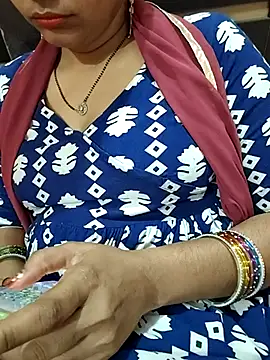 Diya 143 online show from April 2026 03:53:01 PM
