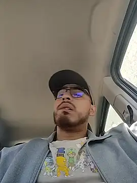 HefestoCam online show from April 2026 06:49:02 PM