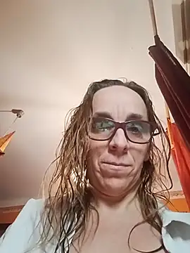 Dettybitch40 online show from November 2025 07:10:01 PM