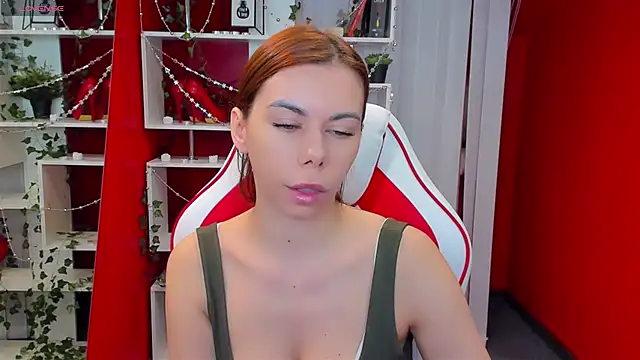 Snapshot of KateCloud chatting on February 2025 06:04:02 PM KateCloud online show from February 2025 06:04:02 PM