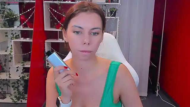 Snapshot of KateCloud chatting on September 2025 04:06:01 PM KateCloud online show from September 2025 04:06:01 PM