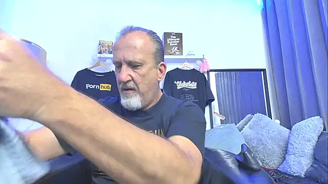 openminddaddy online show from December 2024 05:43:01 AM