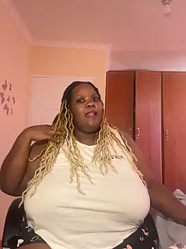 Michyboldy online show from February 2025 08:46:01 AM