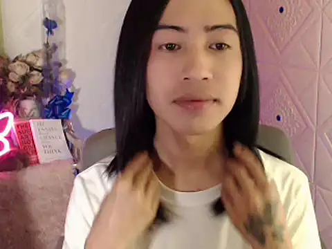 Snapshot of Lemonadexxx chatting on January 2025 04:59:01 AM Lemonadexxx online show from January 2025 04:59:01 AM