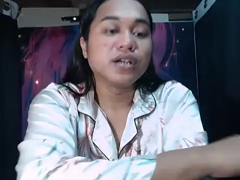 Snapshot of bettina_love chatting on October 2025 03:41:01 PM bettina love online show from October 2025 03:41:01 PM