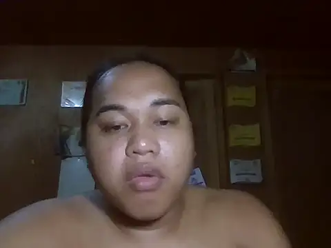 Snapshot of bettina_love chatting on June 2026 07:48:01 PM bettina love online show from June 2026 07:48:01 PM