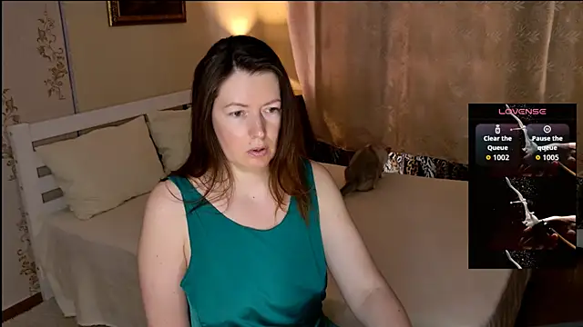 Snapshot of Kira_land chatting on August 2026 01:02:01 PM Kira land online show from August 2026 01:02:01 PM