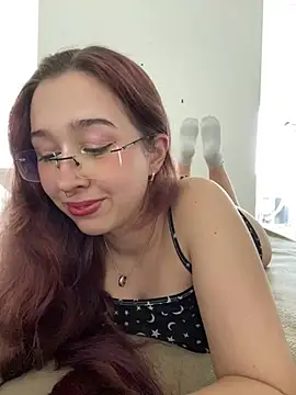 Snapshot of tsuki_chan_on chatting on March 2026 05:28:01 PM tsuki chan on online show from March 2026 05:28:01 PM