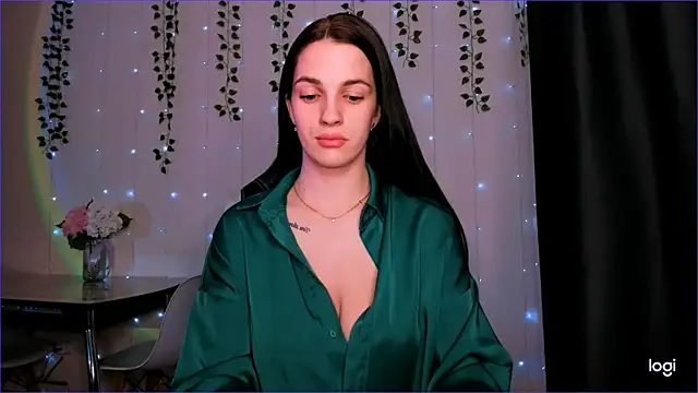 KarlaSim online show from February 2025 08:25:01 PM