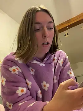 Daisy Michto Officiel online show from January 2025 03:15:01 AM