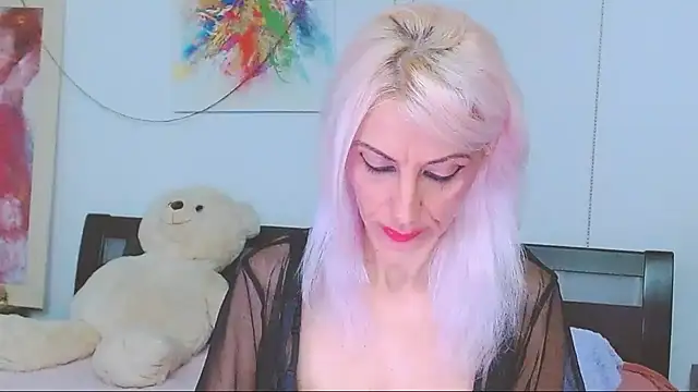 HoneyLara online show from November 2025 07:49:02 PM