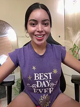 HotstuffCherrySummer online show from March 2026 10:26:01 AM