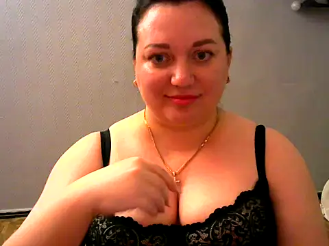 Snapshot of AmanaGi chatting on February 2025 04:39:02 PM AmanaGi online show from February 2025 04:39:02 PM