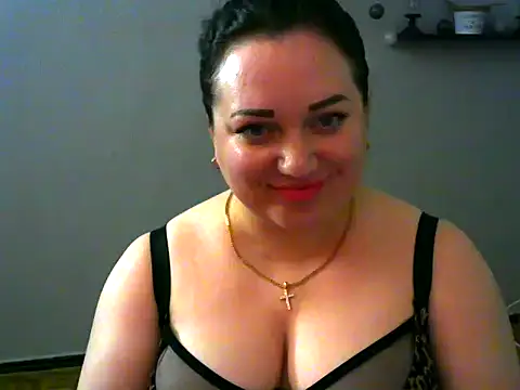 Snapshot of AmanaGi chatting on March 2025 04:46:01 PM AmanaGi online show from March 2025 04:46:01 PM