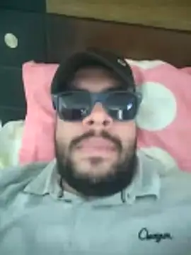 eljefe1119 online show from April 2026 06:01:02 PM