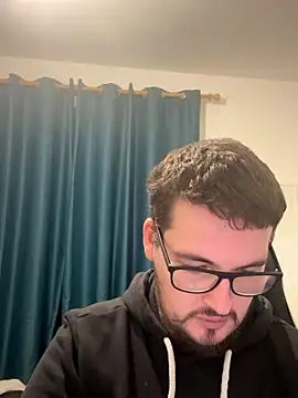 Tattooedman2 online show from November 2025 08:08:01 PM