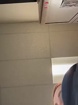 cinnatitties online show from September 2025 05:46:02 PM