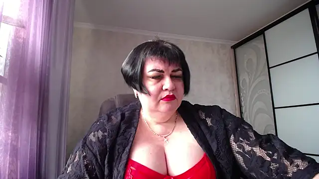 JuicyLady Di online show from April 2026 05:01:02 AM