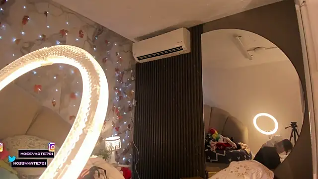 Katemoss70 online show from December 2025 12:34:02 PM