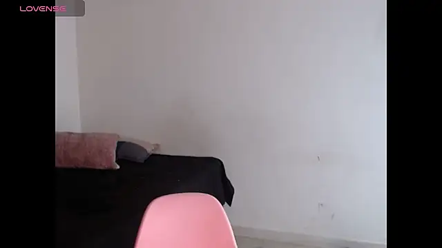 Corina Ts online show from November 2025 11:54:02 AM