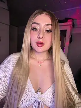 Sam Thompsoon  online show from April 2026 02:44:01 AM