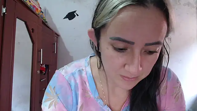 DeepAnal07 online show from February 2026 07:04:01 PM