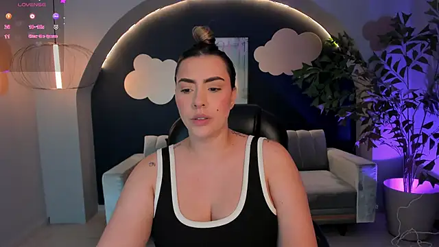 MartinnaBonnet online show from December 2024 04:55:02 PM