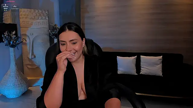 MartinnaBonnet online show from February 2025 04:33:01 PM