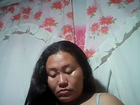 Sexyhorney4u online show from December 2024 02:19:02 PM