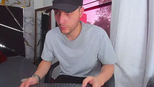 Pleasure Vibes23 online show from March 2025 09:16:01 PM