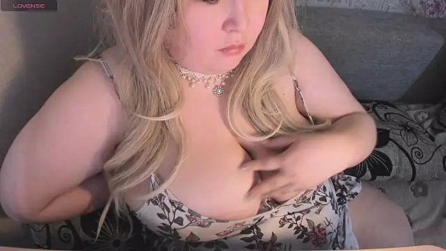 Gabrielle Flame online show from December 2024 01:55:02 PM