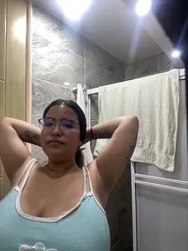 Snapshot of dafne_hss chatting on February 2025 07:14:02 PM dafne hss online show from February 2025 07:14:02 PM