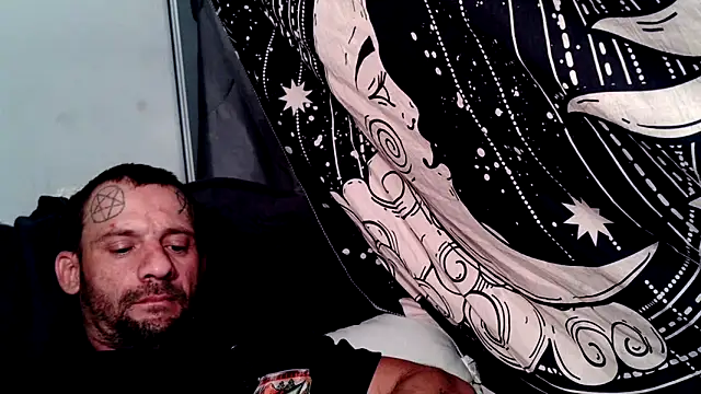 goodick4u28 online show from December 2025 04:17:01 AM