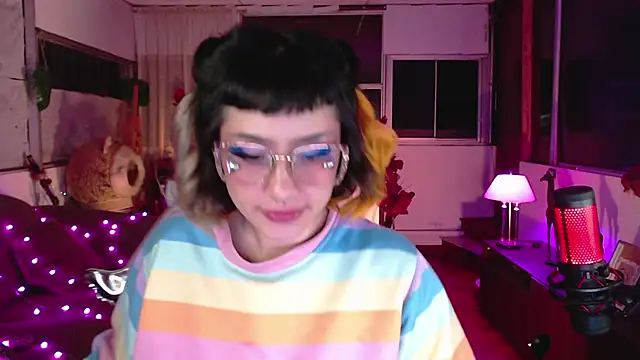 Snapshot of Aquamarinebubble chatting on March 2025 04:51:02 AM Aquamarinebubble online show from March 2025 04:51:02 AM