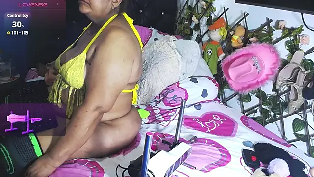 Snapshot of mature_beautiful chatting on May 2026 01:38:02 PM mature beautiful online show from May 2026 01:38:02 PM