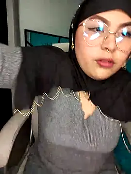 Hana    online show from March 2026 12:39:01 AM