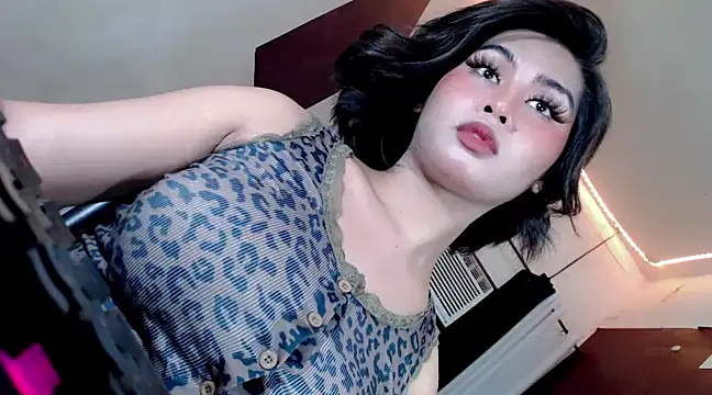 Chubbytransgirl21 online show from February 2025 09:13:02 PM