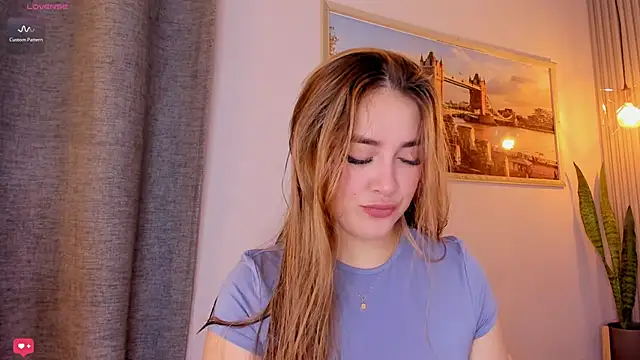 Snapshot of Assh_lee_ chatting on January 2025 12:26:02 PM Assh lee online show from January 2025 12:26:02 PM