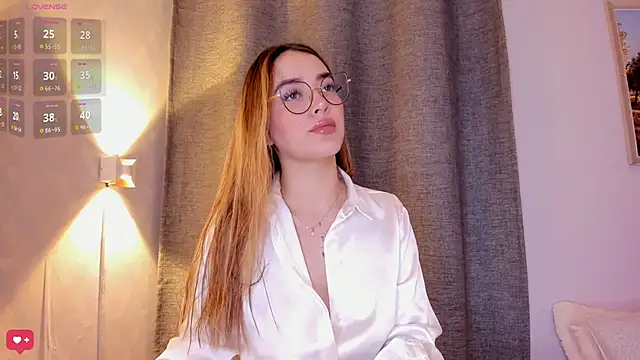 Snapshot of Assh_lee_ chatting on March 2025 12:45:02 PM Assh lee online show from March 2025 12:45:02 PM