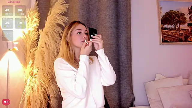 Snapshot of Assh_lee_ chatting on September 2025 01:24:02 PM Assh lee online show from September 2025 01:24:02 PM