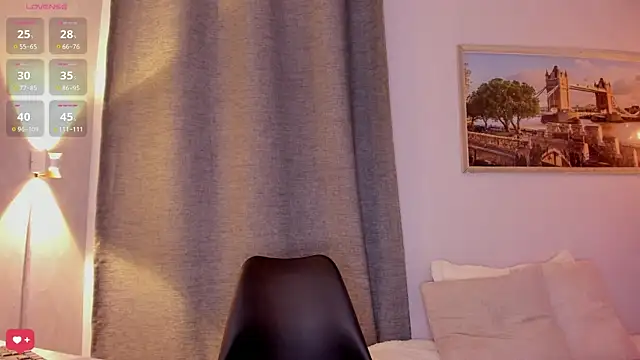 Snapshot of Assh_lee_ chatting on October 2025 12:34:02 PM Assh lee online show from October 2025 12:34:02 PM