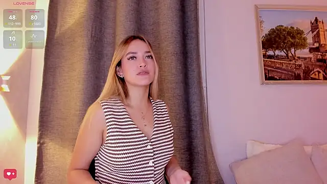 Snapshot of Assh_lee_ chatting on October 2025 01:01:02 PM Assh lee online show from October 2025 01:01:02 PM