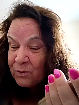 Yaya Mineira online show from February 2025 12:34:01 PM