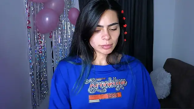 Snapshot of sexyladyy_ chatting on June 2026 02:38:01 AM sexyladyy online show from June 2026 02:38:01 AM